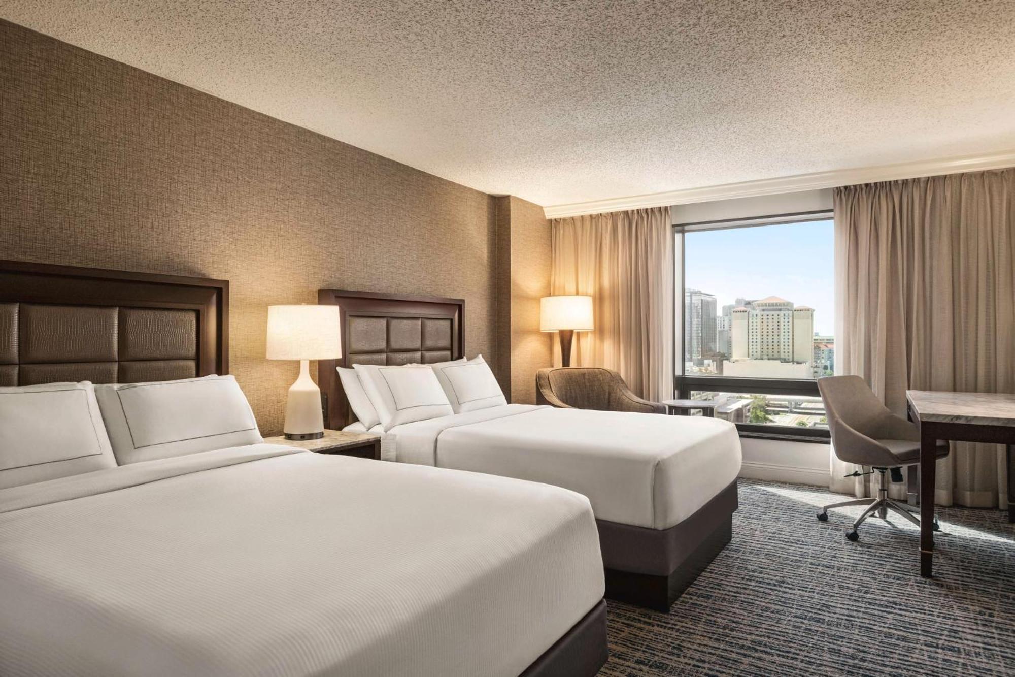 Hotel Hilton Tampa Downtown Exterior foto