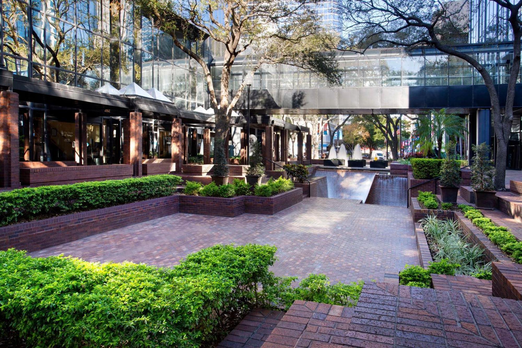 Hotel Hilton Tampa Downtown Exterior foto